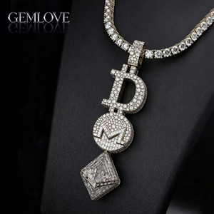 Colgante Personalizado con Inicial de Nombre, Colgante de Cadena Cubana, Diamante VVS Color D-F, Accesorio de Moda - Product Image 1