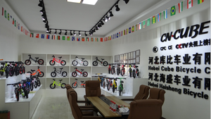 Vélo d'équilibre pour enfants en gros, Vélo d'équilibre pour tout-petits, Vélo d'équilibre confortable à quatre roues pour enfants de 1 à 4 ans - Product Image 4