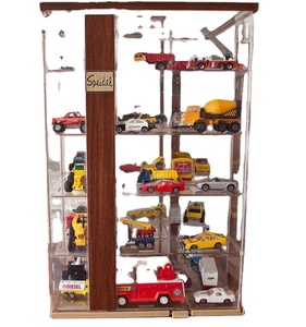 Espositore da Tavolo Personalizzato in Legno e Acrilico per Minifigure, Giocattoli, Fumetti e Auto Giocattolo per Negozi di Articoli per Bambini - Product Image 1