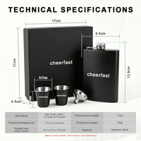 Coffret Cadeau Classique de Flasque à Liqueur Noire en Acier Inoxydable de 8 oz avec Entonnoirs et Gobelets, Flasque Personnalisée Gravée pour Mariages et Garçons d'Honneur
