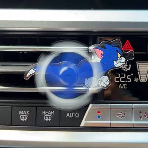 ของตกแต่งรถยนต์รูปแมวและหนูการ์ตูน หมุนได้ ติดช่องแอร์ วัสดุพลาสติก สำหรับตกแต่งภายในรถยนต์ - Product Image 1