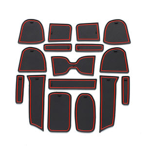 แผ่นรองคอนโซลกลางรถยนต์กันลื่นอุปกรณ์เสริมภายในรถยนต์สำหรับ <span class=keywords><strong>Honda</strong></span> <span class=keywords><strong>Wrv</strong></span> ที่วางถ้วย2023แผ่นปูช่องประตู - Product Image 3