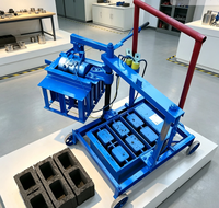 Meilleure Vente : Machine à Briques Creuses en Béton Mobile 2-45, Idéale pour la Construction de Maisons et Murs, et pour les Projets Agricoles