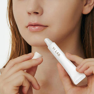 Bálsamo Hidratante Vegano Orgánico Natural con Vitamina E, No Pegajoso, Tratamiento Diario para Labios Secos, Sérum Nutritivo para Labios - Product Image 3