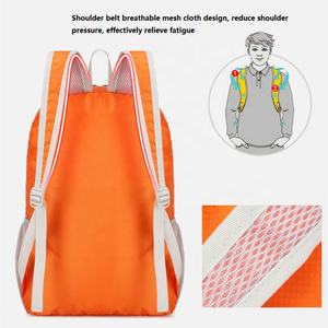 Sac à dos pliable en polyester imperméable personnalisé pour l'extérieur, fabriqué en usine ISO BSCI, avec logo personnalisé, sacs à dos de sport - Product Image 5