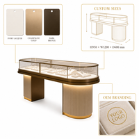 Présentoir à bijoux en verre et contreplaqué sur mesure avec éclairage LED, vitrine écologique et durable pour magasin de détail