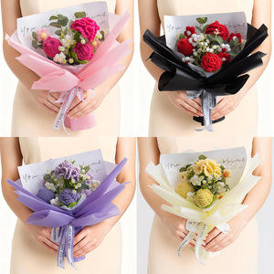 Bouquet de fleurs au crochet fait main DAMAI, roses, tulipes, œillets, décoration moderne pour anniversaire, mariage, Saint-Valentin - Product Image 2
