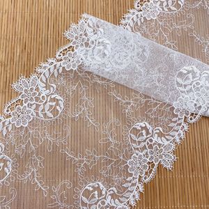 Larghezza 19 cm poliestere morbido solubile in acqua ricamo <span class=keywords><strong>Tulle</strong></span> pizzo rivestimento velo tessuto per abito da sposa biancheria intima <span class=keywords><strong>reggiseno</strong></span> Lingerie - Product Image 3
