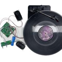Taşınabilir retro gövde kayıt oyuncu özel özellikler PCBA3.7V pil BT kablosuz iletim ve alma