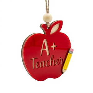 Ornamento a Forma di Mela Personalizzato per <span class=keywords><strong>Insegnanti</strong></span> A+ |   Regalo Personalizzato in Acrilico 3D |   Forniture Scolastiche all'Ingrosso per Rivenditori 2026 - Product Image 1