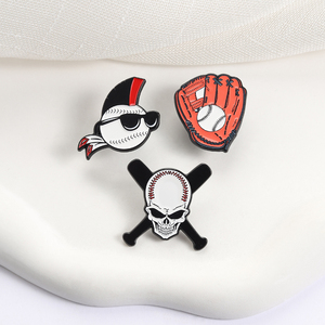 Coole schedel honkbal zonnebril broche en klassieke handschoen broche emaille pins vintage honkbal sport broche reversbadge sieraden cadeau - Product Image 3