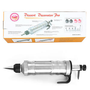 Juego <span class=keywords><strong>de</strong></span> <span class=keywords><strong>pistola</strong></span> <span class=keywords><strong>de</strong></span> tubería <span class=keywords><strong>de</strong></span> acero inoxidable 304 para hornear, juego <span class=keywords><strong>de</strong></span> boquillas <span class=keywords><strong>de</strong></span> aluminio para crema, <span class=keywords><strong>pistola</strong></span> <span class=keywords><strong>de</strong></span> crema para decoración <span class=keywords><strong>de</strong></span> pasteles prensada a mano - Product Image 4