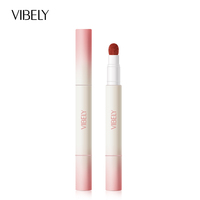 Marque privée Longue durée Étanche Vegan Maquillage Baume À Lèvres Brillant À Lèvres Silky Air Cushion Rouge À Lèvres Maquillage Mat Velours Lipgloss