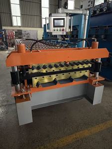 Machine de formage à rouleaux à double couche certifiée CE, solution économique <span class=keywords><strong>pour</strong></span> la production de toitures métalliques multi-profils - Product Image 2