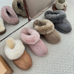 Wholesale <strong>Tasmans</strong> Designer Brand Autumn Winter Cute Fur <strong>Platform</strong> Genuine Leather Upper Sheep Fur Lining Mules Checkered/Striped - Product Image 1