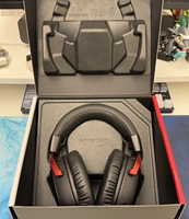 Casque sans fil HyperX supra-auriculaire avec écran numérique, chargement Type-C, audio spatial DTS, faible latence pour le gaming