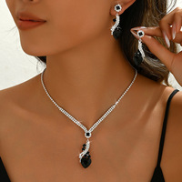 Parure de bijoux de mariée élégante en cuivre, accessoires de gros, collier et boucles d'oreilles magnifiques pour mariages, fêtes et robes de soirée