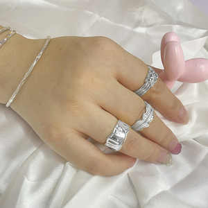 แหวนเกลียวหลายชั้นสไตล์เรโทรสำหรับผู้หญิง ดีไซน์หนาแบบเว้า-นูน แหวนเปิดสำหรับนิ้วชี้ - Product Image 3