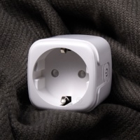 Adaptador Dongle Mini WiFi Oculto con Enchufe USB y Tomacorriente de 16A, Cargador de Pared Compatible con Alexa y Google Home