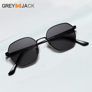 แว่นกันแดดสแตนเลสเกรย์แจ็คสำหรับผู้ชาย กรอบสีดำ เลนส์ TAC ป้องกันรังสียูวี 400 ประเภท 3 รุ่น G004 - Product Image 1