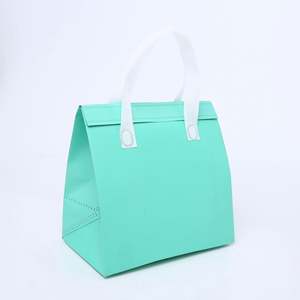 Sac isotherme personnalisé avec logo, pour la livraison de repas, portable, jetable, coloré, en non-tissé, isolant thermique - Product Image 2