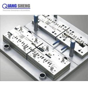 Molde de estampado progresivo personalizado, troquel de punzonado, fabricación de láminas metálicas de tamaños personalizados, moldes de formación de láminas metálicas - Product Image 2