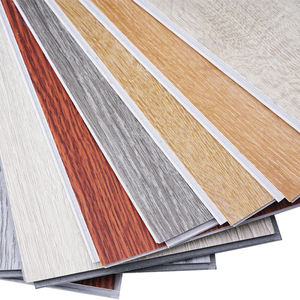 Plancher en vinyle SPC PVC à emboîtement en chevrons, imitation bois, à noyau rigide en pierre et plastique, facile d'entretien - Product Image 1