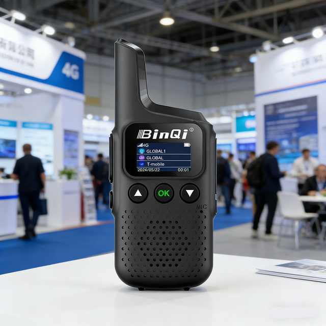 BinQi BQ-M1A Handheld 4G POC Long Range Walkie Talkie LTE Mini Two Way Radio Wireless Intercom 5000km Sim Card Call Interphone