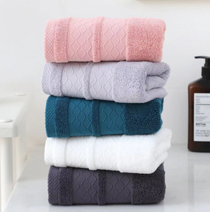 ผ้าขนหนูอาบน้ำผ้าฝ้ายกำมะหยี่ขนาดใหญ่สำหรับผู้ใหญ่100% ผ้าขนหนูซับน้ำได้ดีสำหรับบ้านหรือโรงแรม - Product Image 1