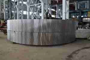Anneaux d'engrenage de circonférence de fabrication d'engrenages de précision avec traitement anti-corrosion pour machines industrielles - Product Image 2