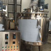 Cuve émulsifiante homogénéisante sous vide Machines de fabrication de mayonnaise avec système de circulation Mélangeur homogénéisateur de crème cosmétique pour le visage