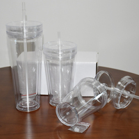 Vente en gros 12oz 16oz 24oz Tasse à café pré-percée avec boule de neige en acrylique transparent à double paroi sans BPA avec trou et bouchon Paille et couvercles