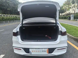 BYD Qin PLUS EV d'occasion 510KM 3.3kW Berline Familiale 5 Places Véhicule d'Exportation en Gros à l'Étranger Voitures d'Occasion avec Rapport d'Inspection - Product Image 6