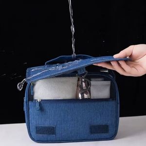 Sacs cosmétiques pour femmes de grande capacité personnalisés, organiseur de toilette suspendu, sac de voyage pour maquillage - Product Image 6