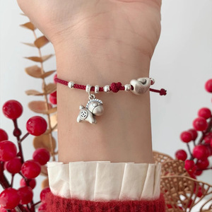 Pulsera de hilo rojo de plata pura 999 con dije de poni y lingote de oro para uso diario, joyería unisex - Product Image 1
