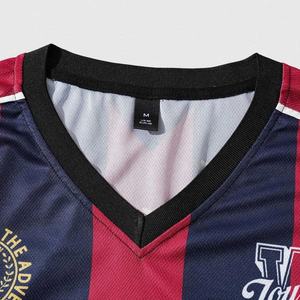 T-shirt Homme Décontracté Américain Streetwear Rayé à Double Manches Personnalisé, T-shirt Oversize à Manches Longues avec Impression Numérique Personnalisée - Product Image 3