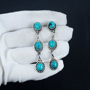 Boucles d'oreilles en argent sterling 925 faites à la main avec pierre précieuse turquoise Design simple pour la fête Prix de gros Bijoux pour femmes - Product Image 3