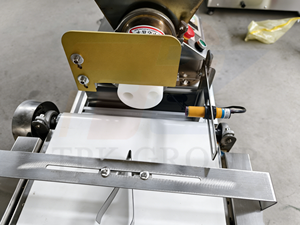 Máquina Formadora de Bolas de Masa Ajustable en Diámetro, Máquina para Hacer Bolas de Masa de Pan, Máquina Divisora y Redondeadora de Masa - Product Image 6