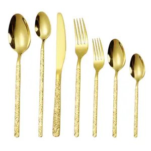Set di <span class=keywords><strong>posate</strong></span> <span class=keywords><strong>dorate</strong></span> in acciaio inossidabile 18/10 con logo di lusso lucidato a specchio in oro per matrimonio - Product Image 1
