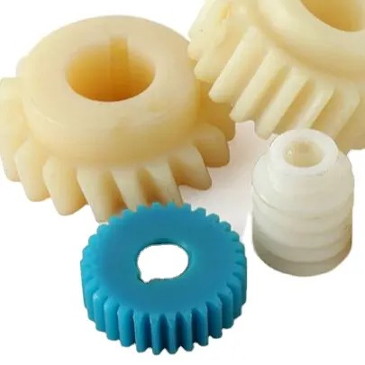 Пластиковые производители, изготовленные на заказ, пластмассовые зубчатые шестерни pa6 для обработки PA66
