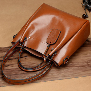 Sacs à main fourre-tout grande capacité pour femmes en cuir véritable ciré, sacs à bandoulière de luxe de créateur pour dames - Product Image 2