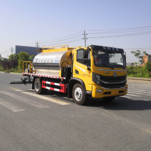 Dongfeng Pequeño Pulverizador de betún calentado | Camión sellador de chips y esparcidor de <span class=keywords><strong>asfalto</strong></span> para construcción de reparación de baches de carretera - Product Image 5