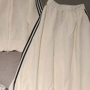 Hot Sale Women Two Piece Track Suit Set <b>Zip</b> <b>Up</b> <b>Jacket</b> Wide Leg Pants Soft Fleece Lounge Wear With Side Stripe Detail Track Suit - Product Image 3