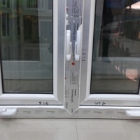 Fenêtre à battant en PVC moderne de haute qualité avec manivelle et support, modèle réputé, autres produits de fenêtres