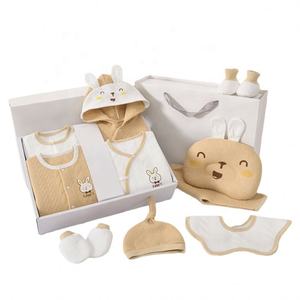 Quatre saisons Style 22 ~ 26 pièces nouveau-né bébé vêtements ensemble pur coton bébé barboteuses bébé vêtements nouveau-né ensemble boîte-cadeau - Product Image 3