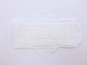 Fournisseur en gros : <span class=keywords><strong>Serviettes</strong></span> hygiéniques ailées en coton biologique, <span class=keywords><strong>serviettes</strong></span> hygiéniques jetables pour femmes hautement absorbantes - Product Image 1