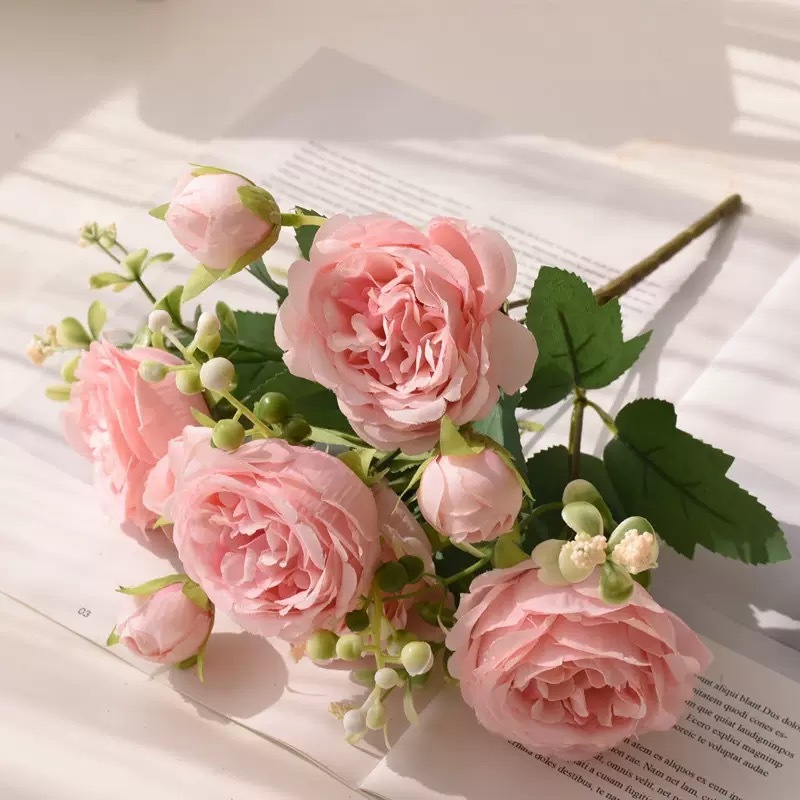 Bouquet rosa chiaro-5 fiori