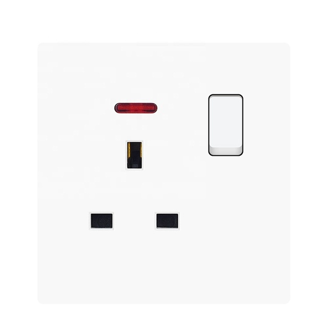 British Standard Electrical Light Switch Socket Board Wall Plug 3 Pin 13 Amp Uk Socket