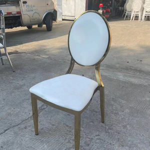 Chaise de mariage Napoléon de luxe dorée avec coussin bleu, empilable, pour salle de bal royale et événements - Product Image 6