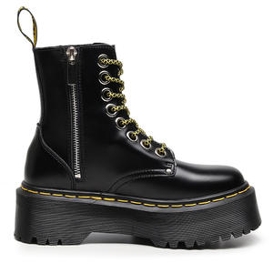 أحذية عمل نسائية بسمك 8 فتحات ، أحذية بريطانية بنمط مارتن بسحاب جانبي ونعل سميك من الجلد الطبيعي - Product Image 2